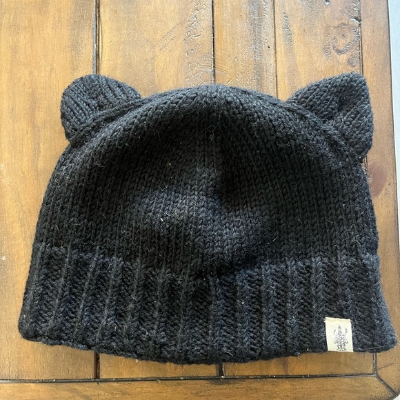 Nirvana Designs Wool Cat Ear Winter Hat - Picture 1 of 2